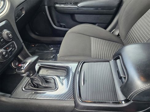 Used 2021 Dodge Charger R/T w/ Blacktop Package image 23