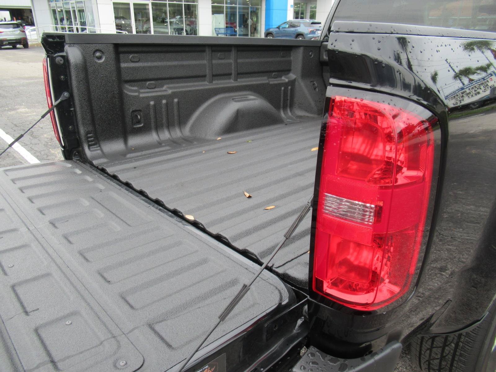 Used 2022 Chevrolet Colorado LT w/ Fleet Safety Package RWD image 34