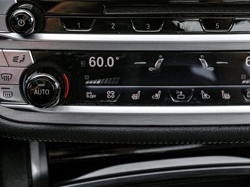 Used 2018 BMW 740i image 35