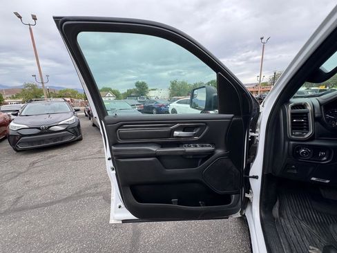 Used 2020 RAM 1500 Rebel image 22