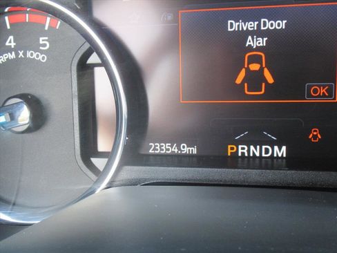 Used 2022 Ford F250 Lariat w/ Chrome Package image 29