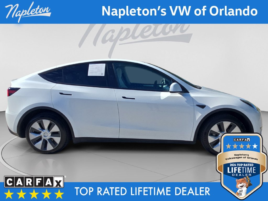 Used 2023 Tesla Model Y Long Range AWD/4WD image 7
