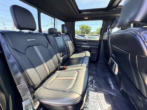 Used 2020 Ford F150 Platinum w/ Equipment Group 701A Luxury AWD/4WD image 17