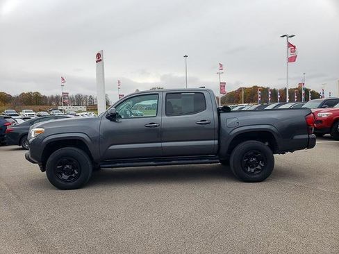 Used 2021 Toyota Tacoma SR image 8