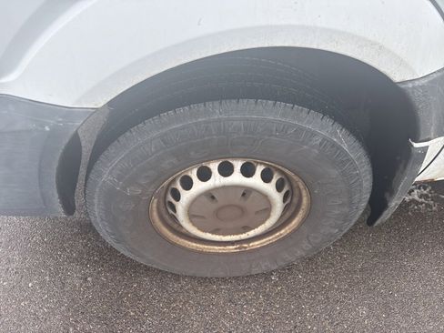 Used 2015 Freightliner Sprinter 2500 image 5