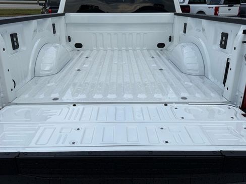 New 2026 Ford F250 Lariat w/ Lariat Ultimate Package image 16