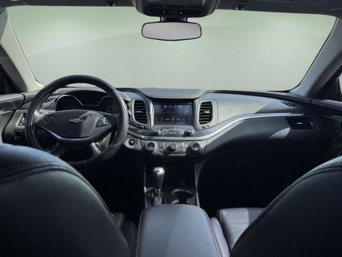 Used 2018 Chevrolet Impala LT image 10