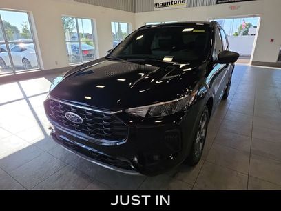 Used 2024 Ford Escape ST-Line w/ Tech Pack #1