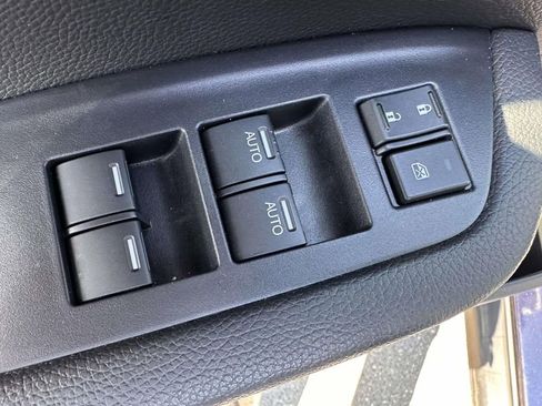 Used 2025 Honda Passport EX-L image 9