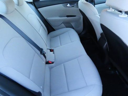 Used 2020 Kia Forte LXS image 14