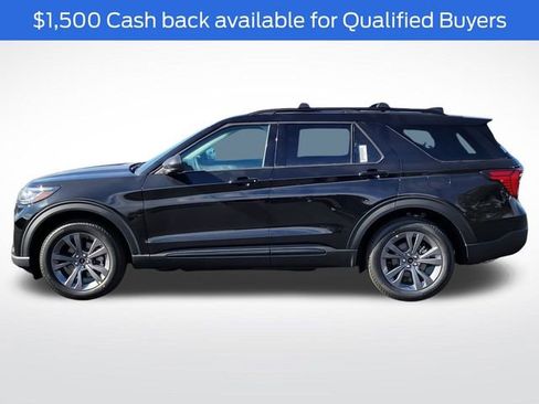 New 2026 Ford Explorer Active w/ Active Comfort Package image 5