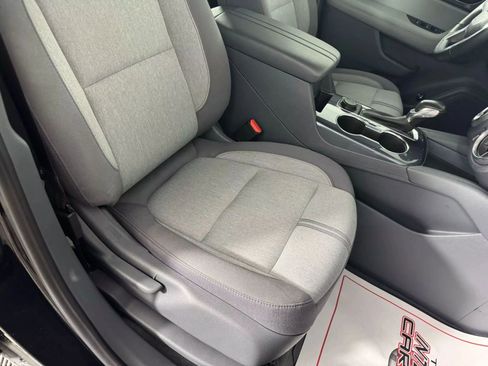 Used 2020 Chevrolet Blazer LT FWD image 34