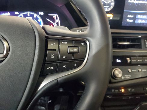 Used 2022 Lexus ES 350 w/ Premium Package image 22