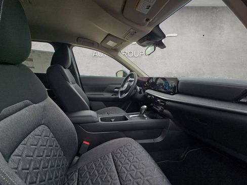 New 2026 Nissan Kicks SV AWD/4WD image 24