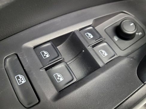Used 2019 Volkswagen Jetta S w/ Driver Assistance Package FWD image 27