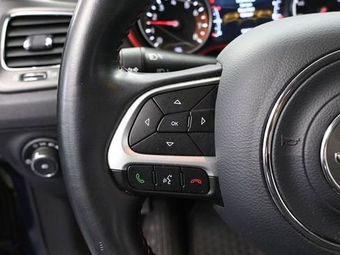 Used 2019 Jeep Compass Trailhawk AWD/4WD image 26