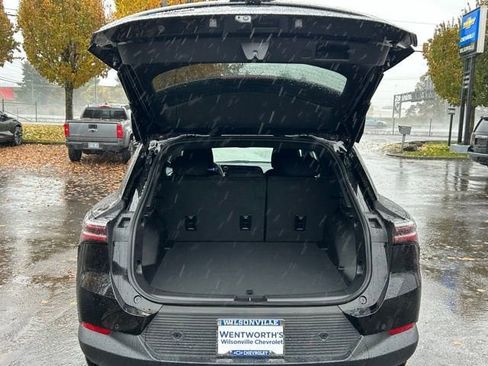 New 2026 Chevrolet Equinox EV LT image 7