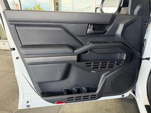 New 2026 Toyota Tacoma SR5 AWD/4WD image 15