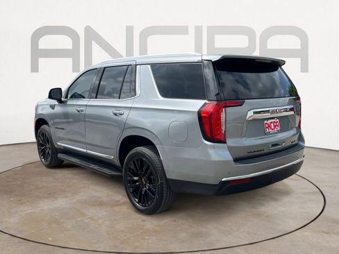 Used 2023 GMC Yukon SLT w/ SLT Premium Package AWD/4WD image 8