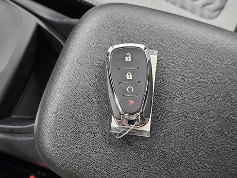 Used 2024 Chevrolet Equinox LS w/ LS Convenience Package FWD image 30
