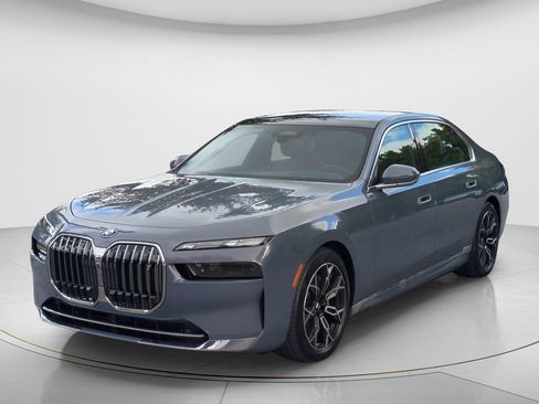 New 2026 BMW i7 eDrive50 w/ Executive Package RWD image 1