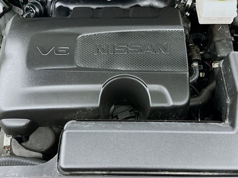 Used 2024 Nissan Pathfinder SL w/ SL Premium Package image 34