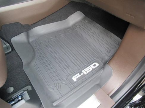 Used 2024 Ford F150 King Ranch w/ FX4 Off-Road Package image 13