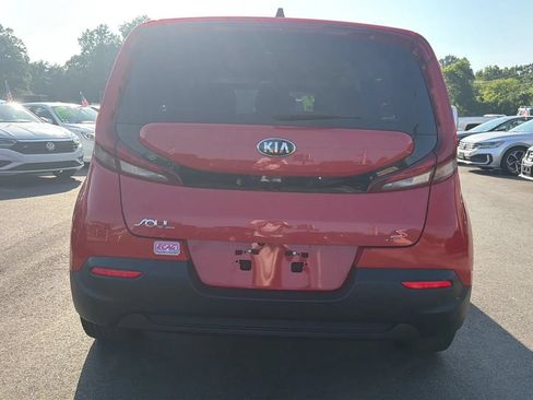 Used 2020 Kia Soul S FWD image 4