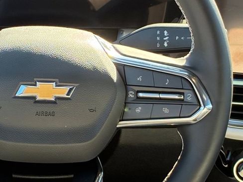 New 2026 Chevrolet Equinox EV LT w/ Convenience Package II image 23