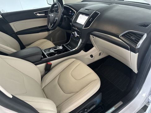 Used 2019 Ford Edge Titanium w/ Equipment Group 301A image 37