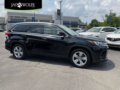 Used 2017 Toyota Highlander Limited