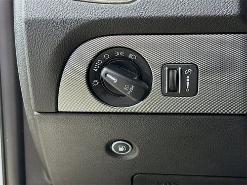 Used 2019 Dodge Durango GT image 12