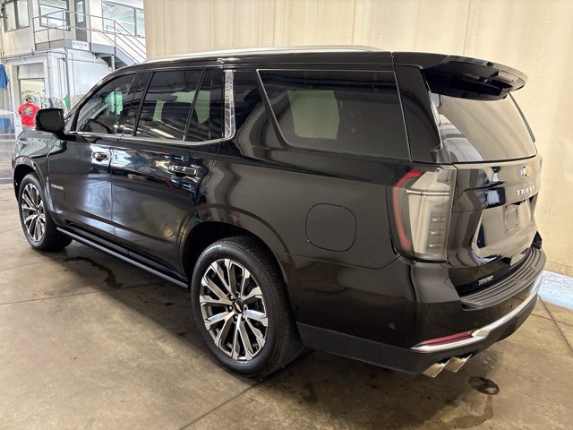 Used 2026 Chevrolet Tahoe High Country AWD/4WD image 6