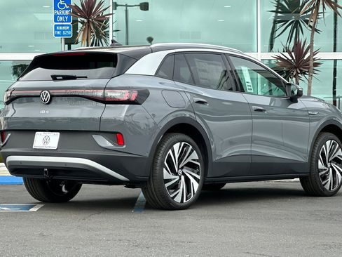 New 2025 Volkswagen ID.4 Pro S Plus image 5