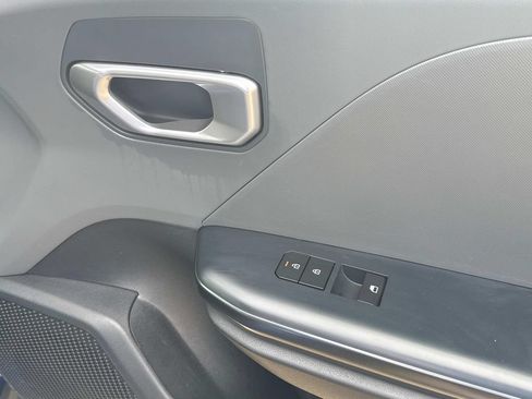 Used 2025 Kia K4 FWD image 19
