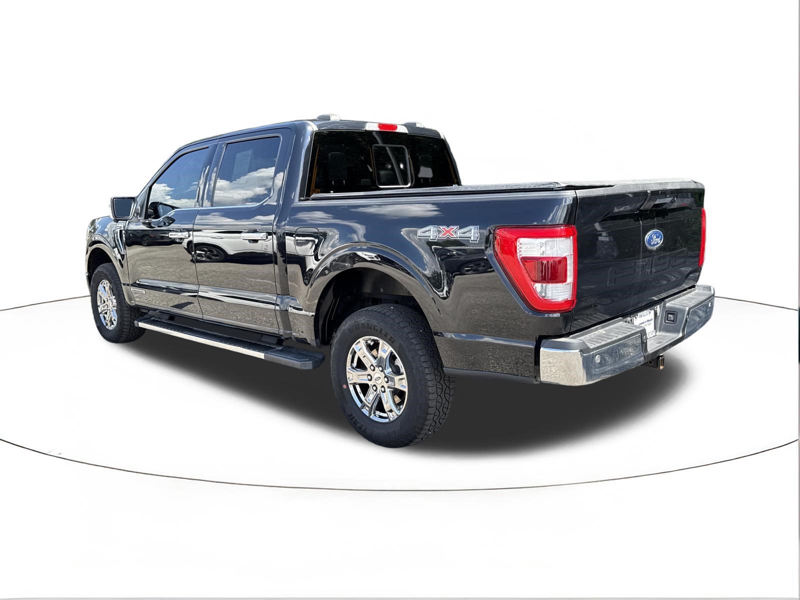 Used 2023 Ford F150 Lariat w/ Trailer Tow Package AWD/4WD image 5