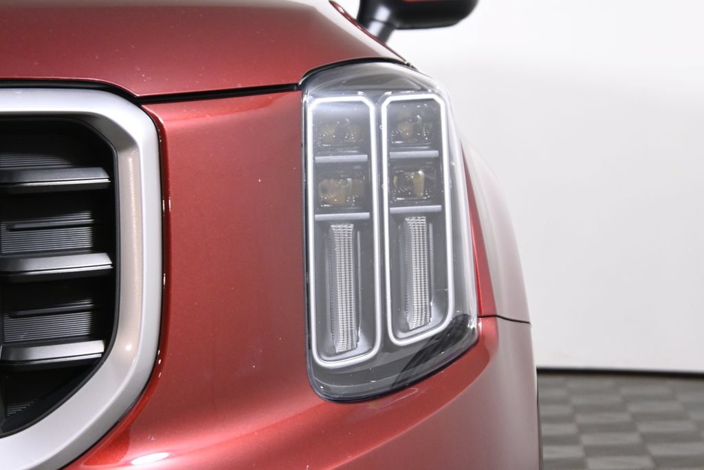 Used 2024 Kia Telluride S AWD/4WD image 11