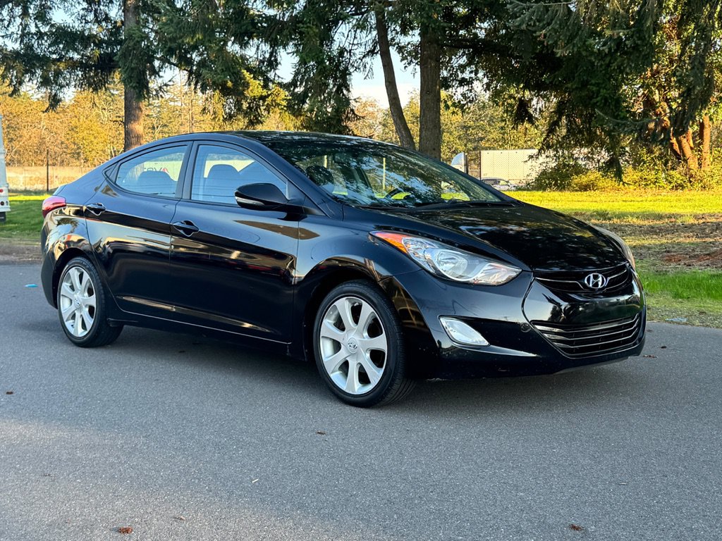 Used 2012 Hyundai Elantra Limited w/ Technology Pkg 5 FWD image 2