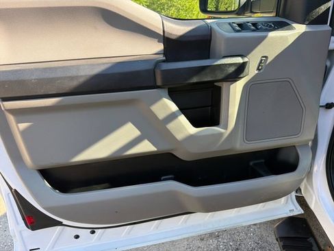 Used 2020 Ford F250 XL w/ Power Equipment Group AWD/4WD image 11