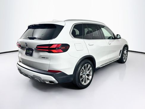 Used 2026 BMW X5 sDrive40i RWD image 9