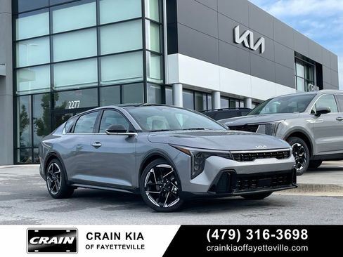 New 2026 Kia K4 GT-Line Turbo w/ GT-Line Sunroof Package FWD image 1