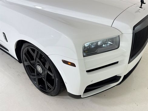 Used 2021 Rolls-Royce Cullinan AWD/4WD image 38