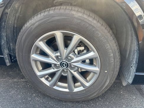 Certified 2025 MAZDA CX-5 AWD 2.5 S w/ Preferred Package image 4