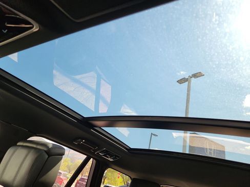 Used 2021 Land Rover Range Rover Westminster Edition image 26