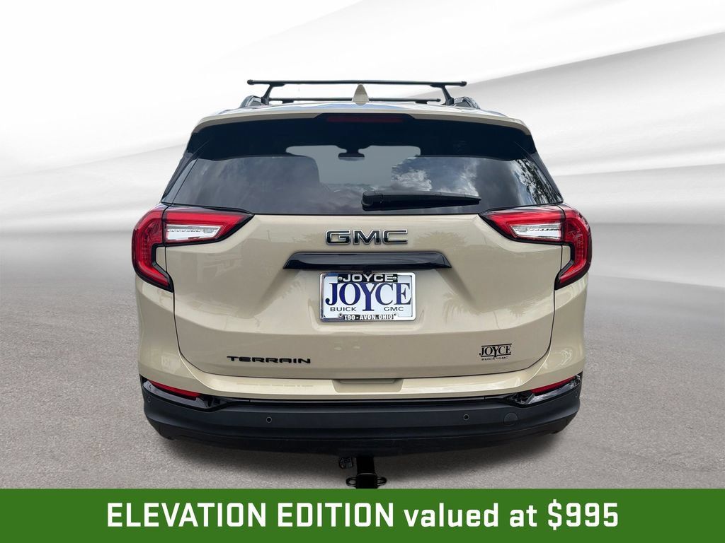 Certified 2023 GMC Terrain SLE w/ Driver Convenience Package FWD image 5