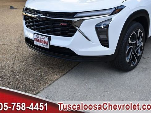 New 2026 Chevrolet Trax RS w/ Driver Confidence Package image 33