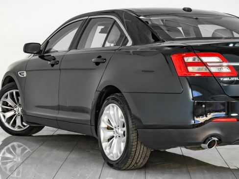 Used 2019 Ford Taurus Limited image 55