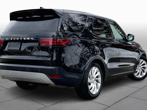 Used 2024 Land Rover Discovery S image 12