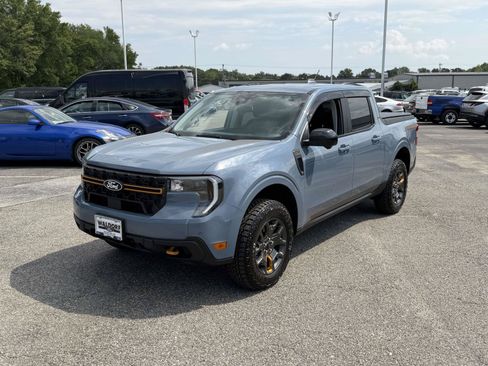 Used 2025 Ford Maverick Tremor AWD/4WD image 5