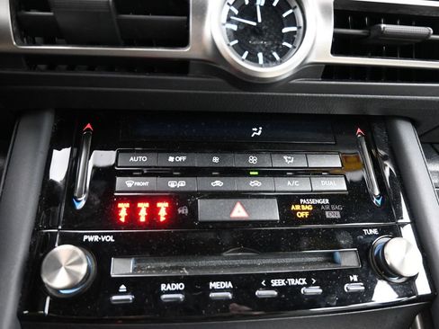 Used 2021 Lexus IS 350 F Sport image 25